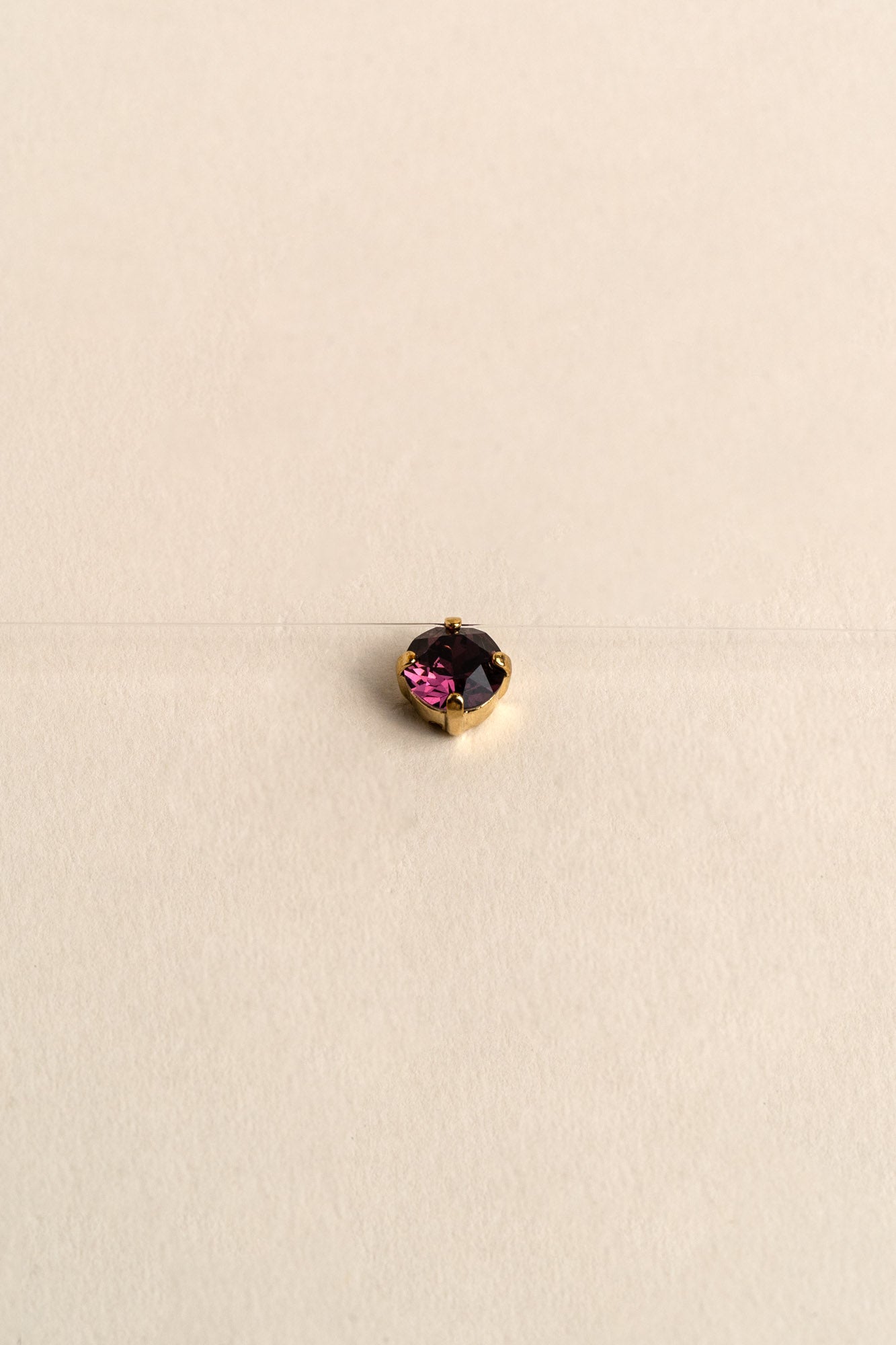 INVISIBLE NECKLACE GOLD