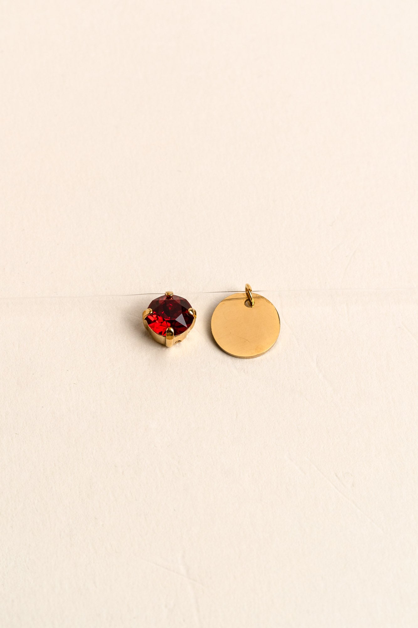 INVISIBLE ENGRAVED NECKLACE GOLD