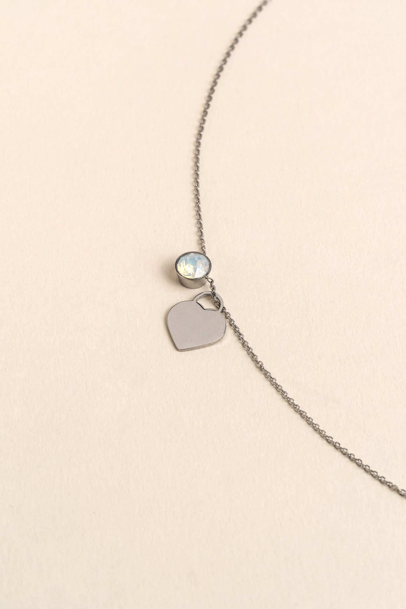 ENGRAVED HEART NECKLACE SILVER