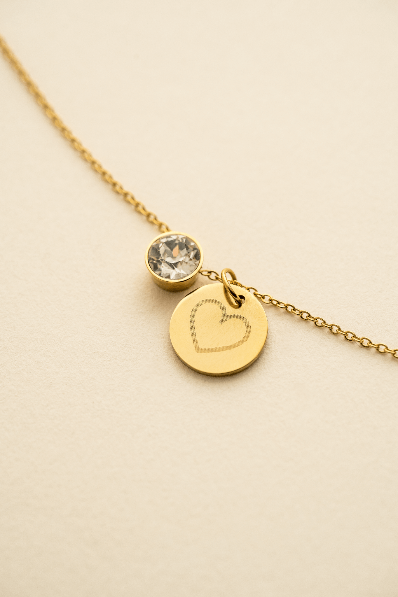 ENGRAVED NECKLACE EVA GOLD