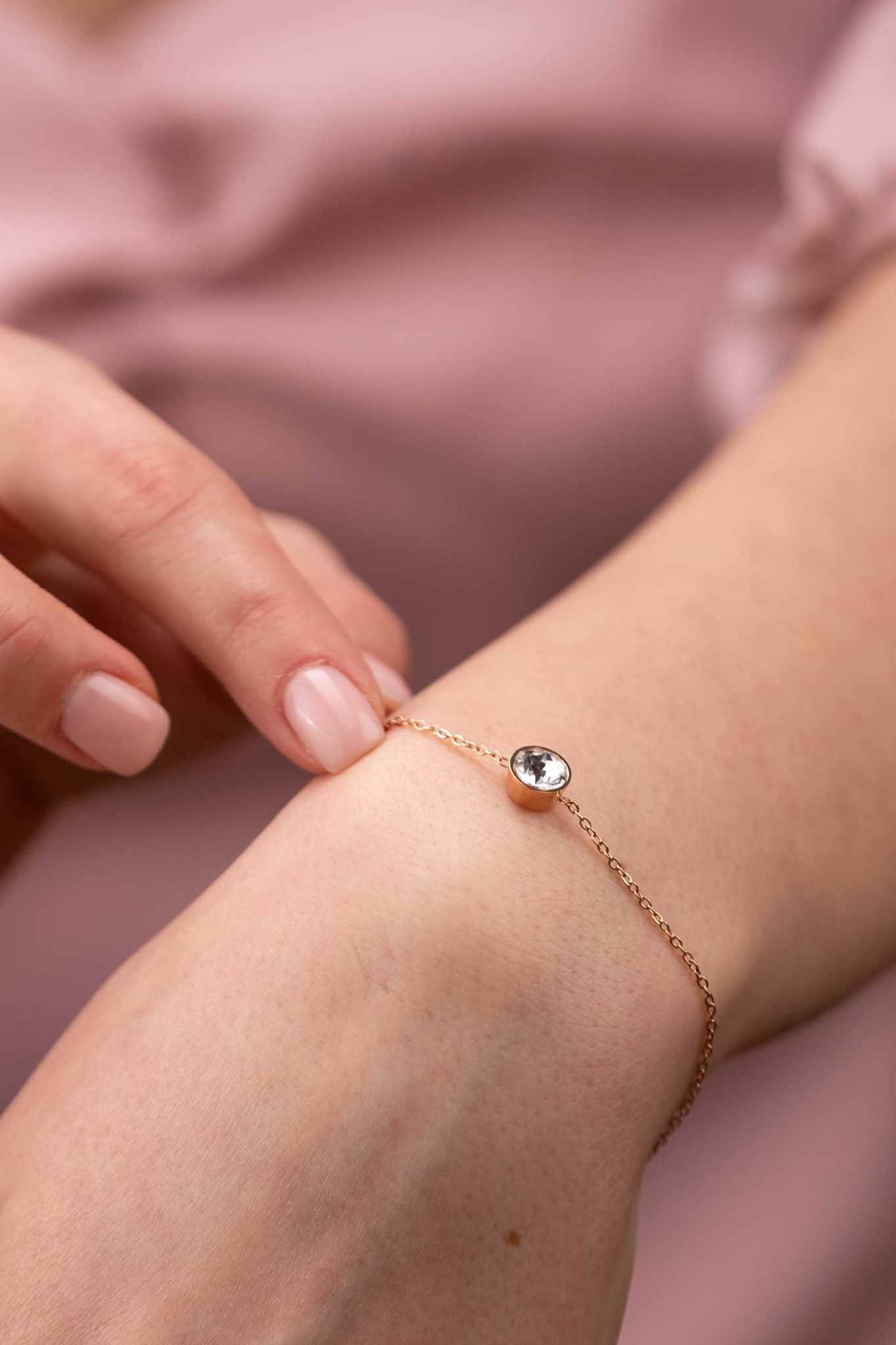 ONE CRYSTAL BRACELET ROSE GOLD