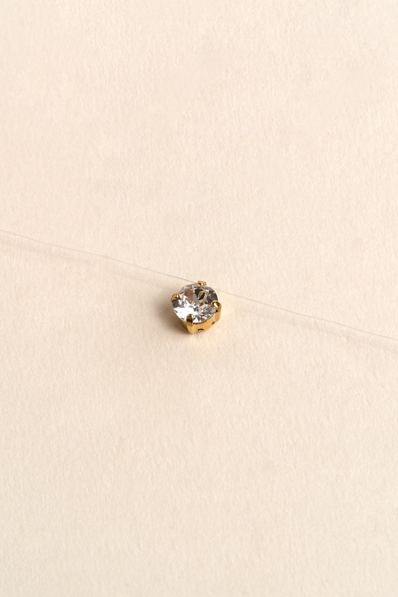 INVISIBLE NECKLACE GOLD