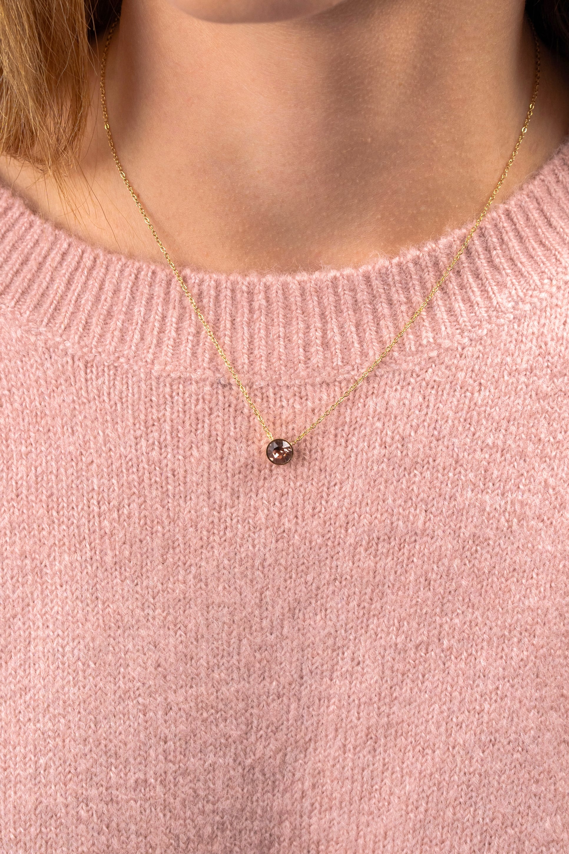 CHAIN NECKLACE WITH CRYSTAL GOLD