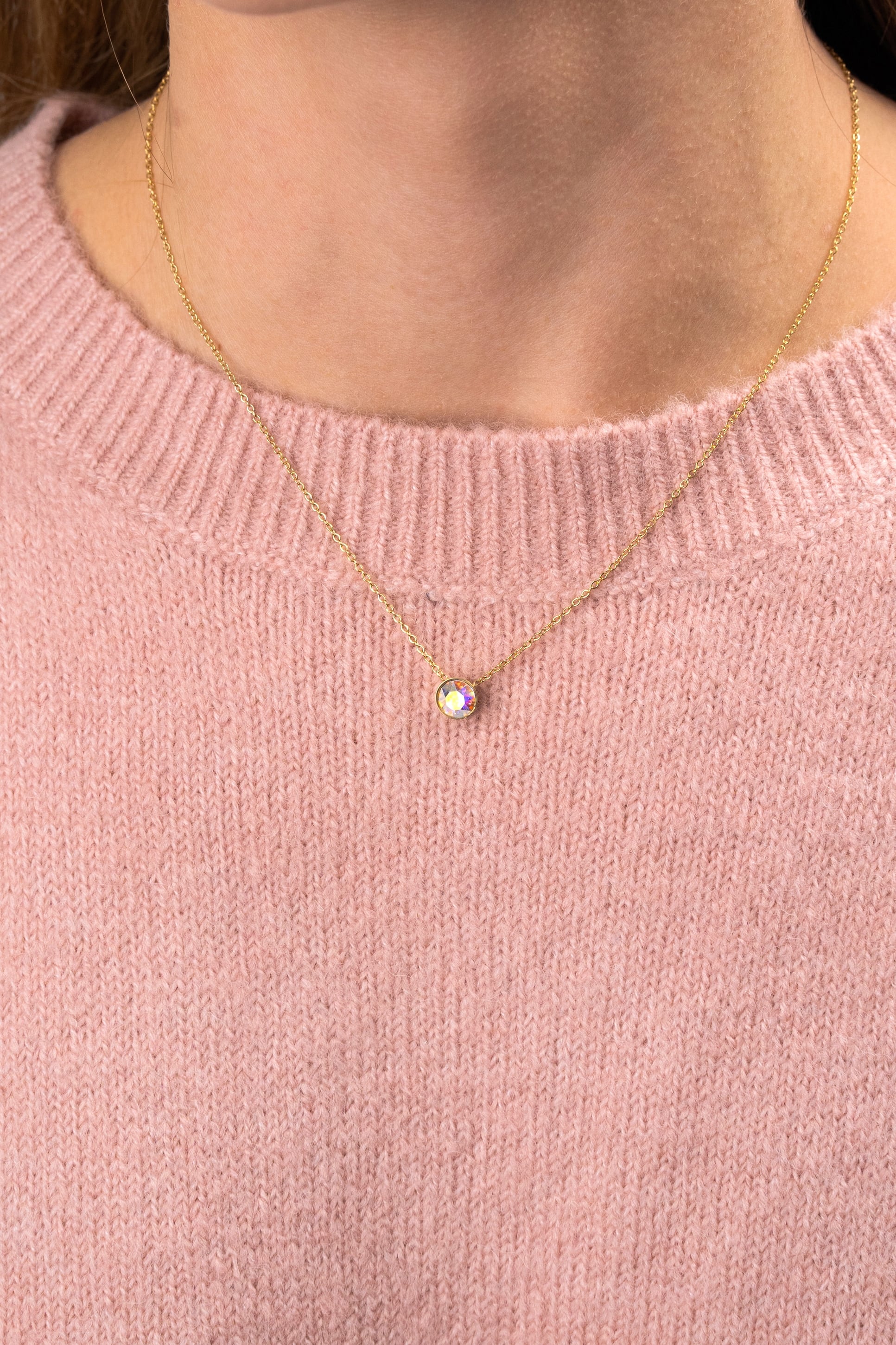 CHAIN NECKLACE WITH CRYSTAL GOLD
