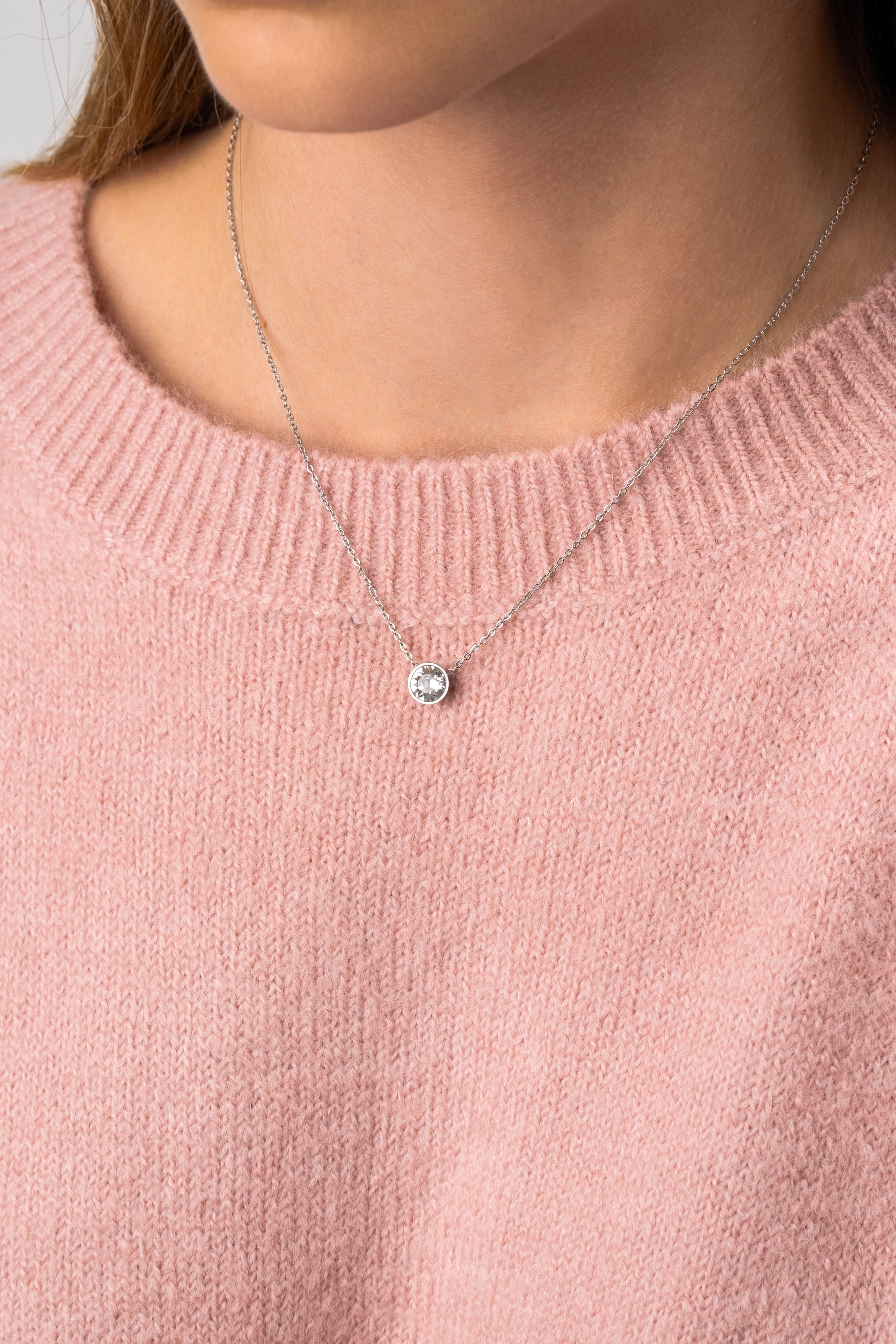 CHAIN NECKLACE WITH CRYSTAL SILVER