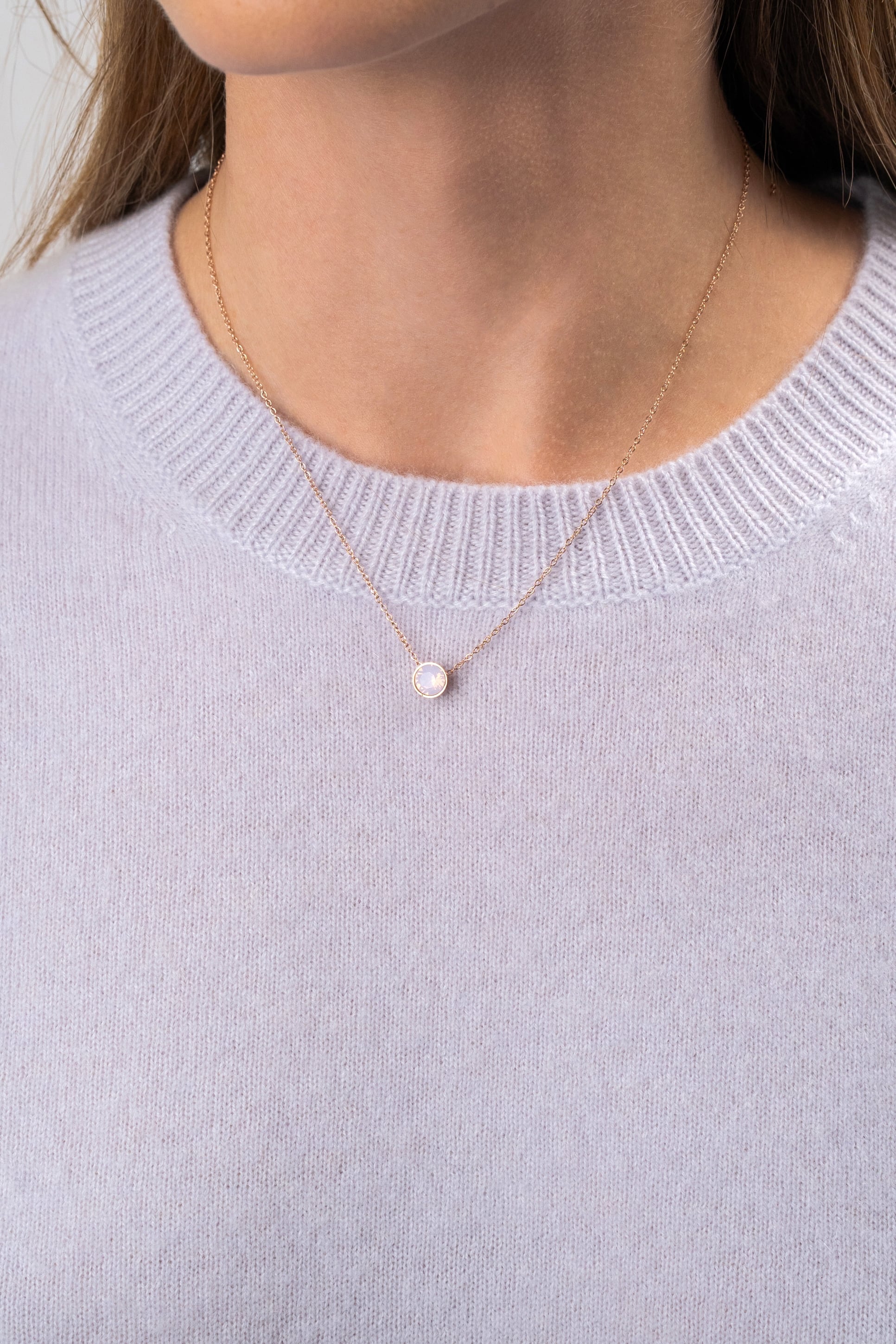 CHAIN NECKLACE WITH CRYSTAL ROSE GOLD