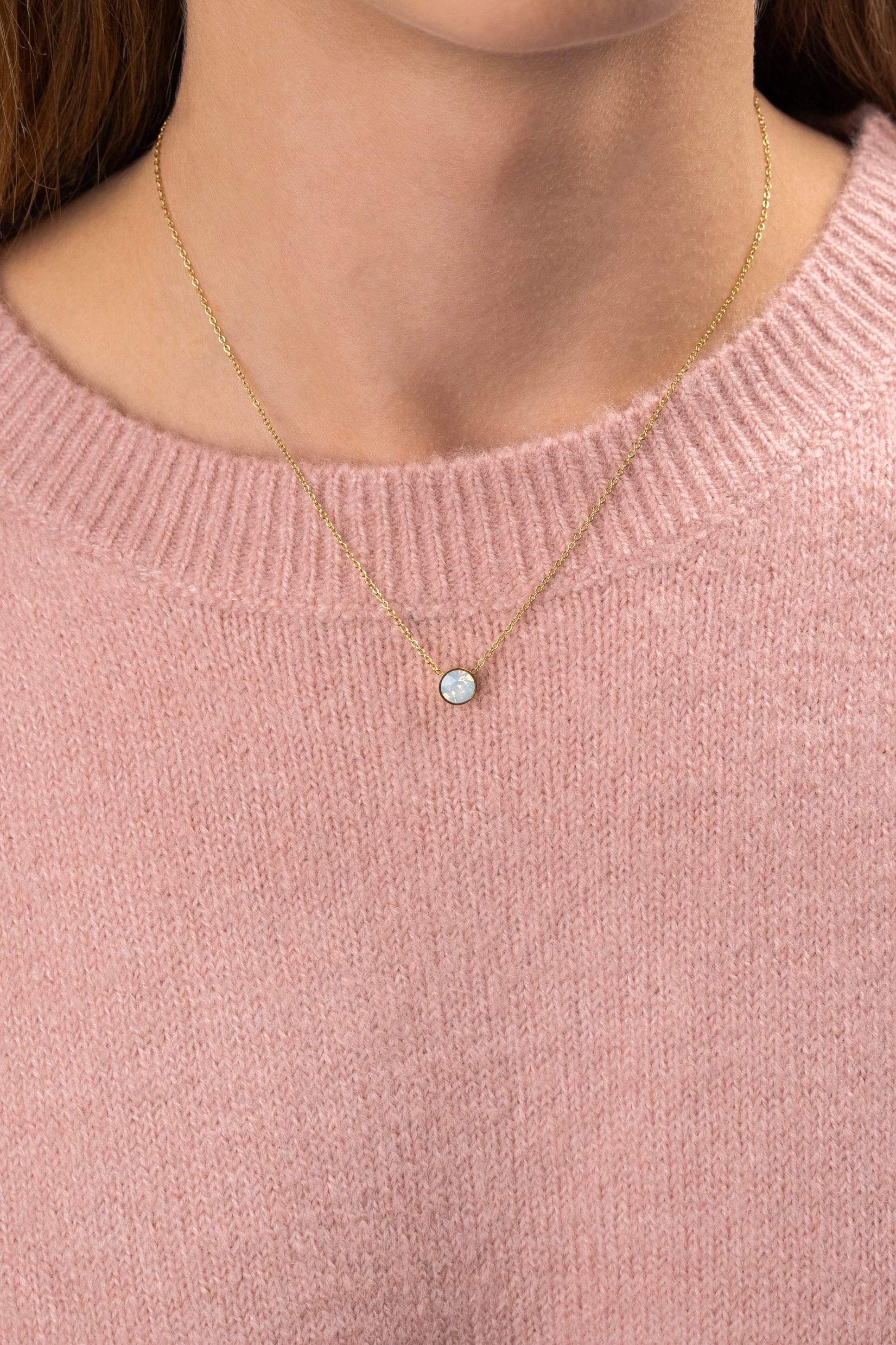 CHAIN NECKLACE WITH CRYSTAL GOLD