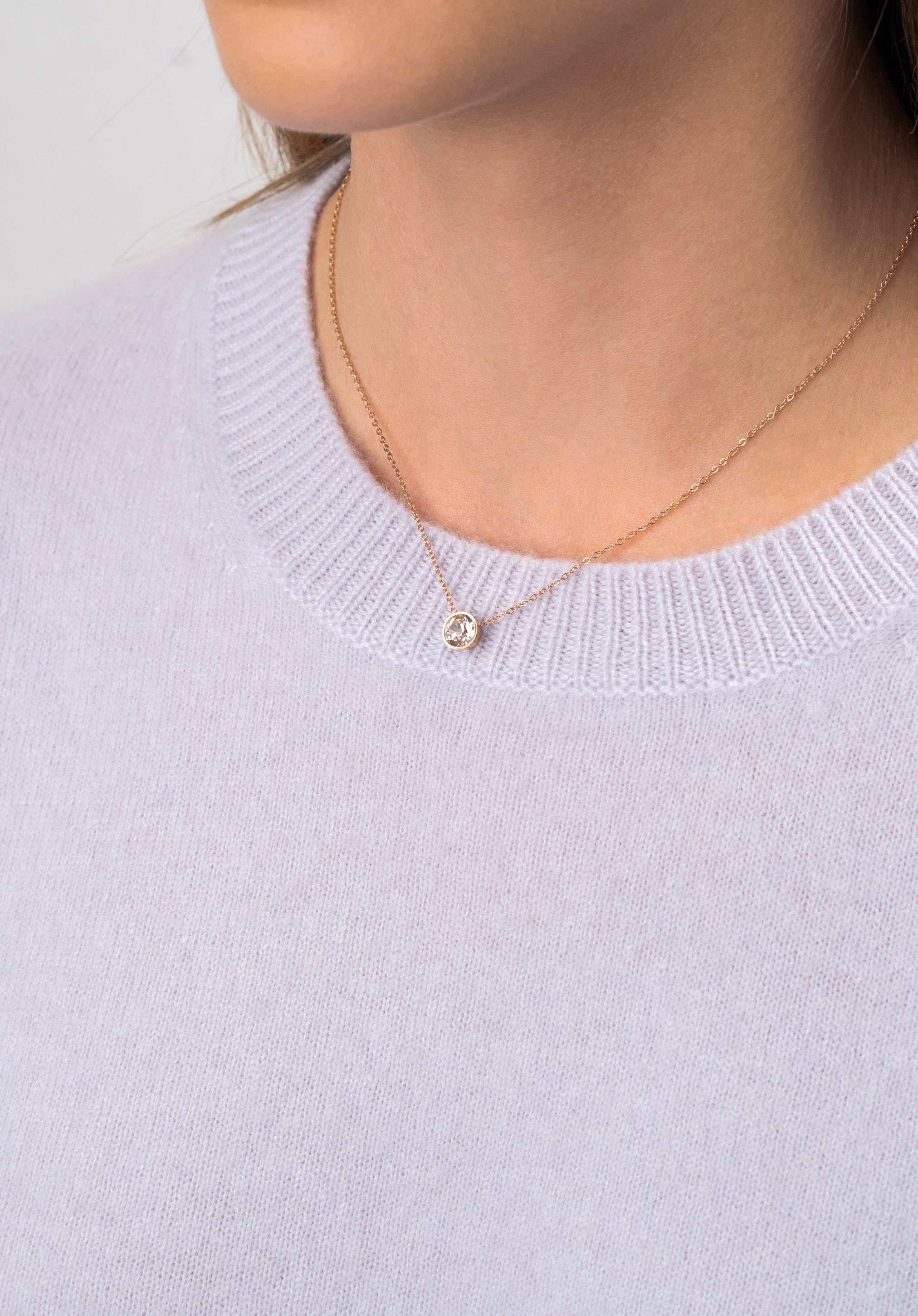 CHAIN NECKLACE WITH CRYSTAL ROSE GOLD