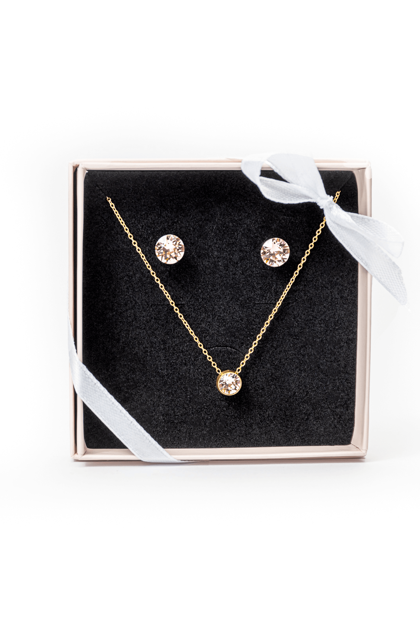 Round crystal set