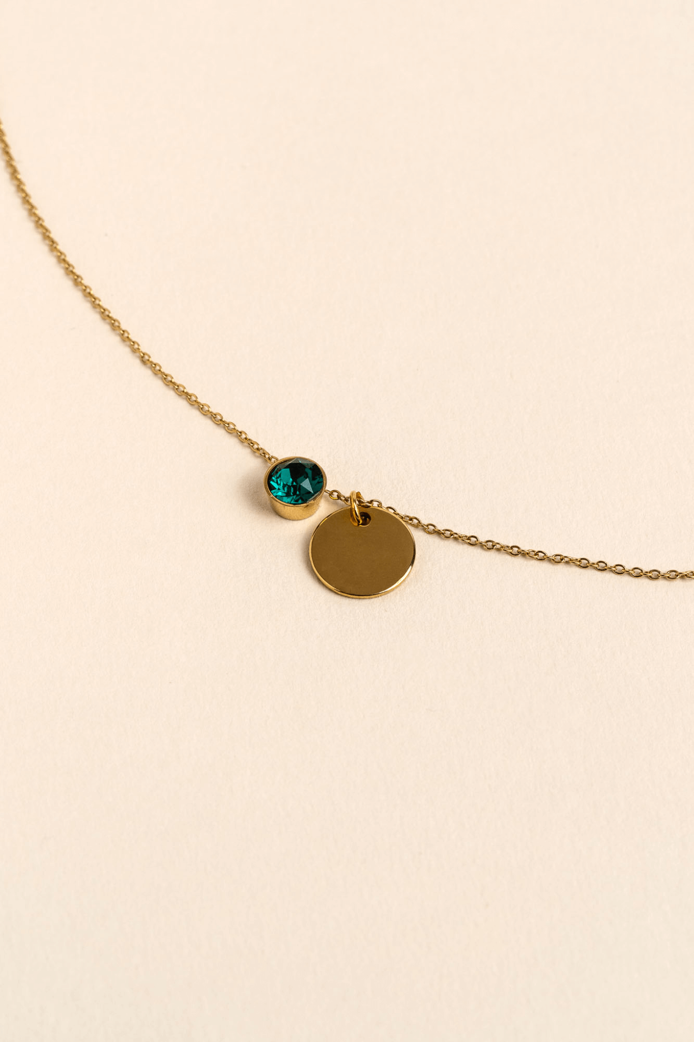 ENGRAVED NECKLACE EVA GOLD