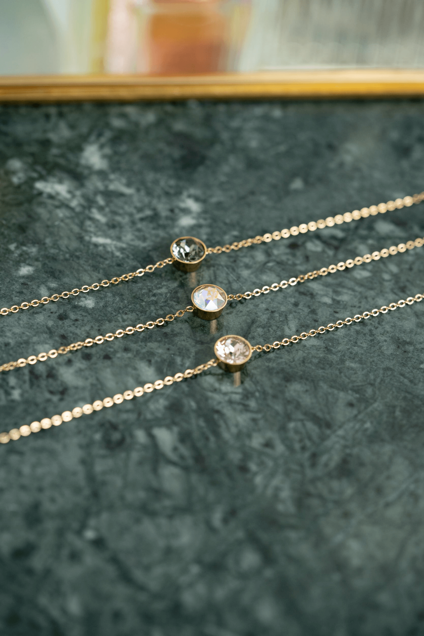 ONE CRYSTAL BRACELET GOLD